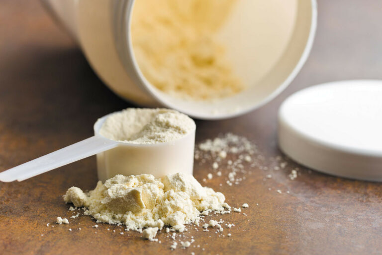 The Whey to Muscle Growth – A Comprehensive Guide to Whey Protein Powders